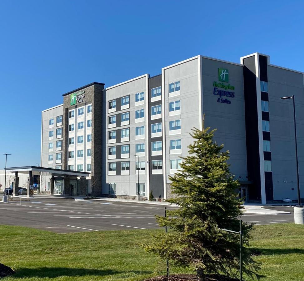 Holiday Inn Express & Suites - Aurora By Ihg Dış mekan fotoğraf